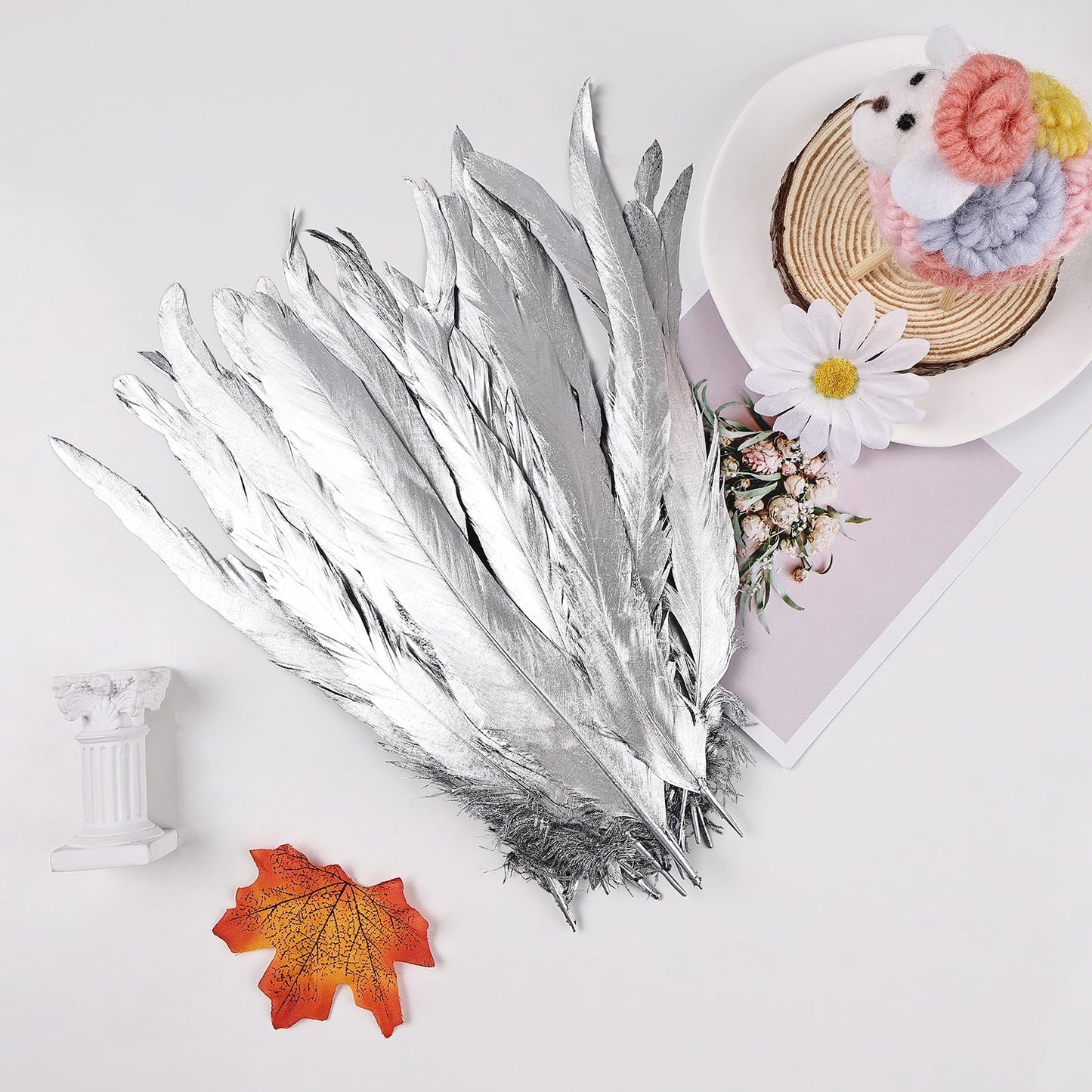 iHUFeather Natural Rooster Tail Feathers 50pcs 10-12inch Long Rooster Coque Tail Feathers Bulk for DIY Crafts Costume and Halloween Party Performances Decoration(Silver)