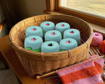 MasBros Yarn Ball Sleeve Yarn Cozy Yarn Cake Holder Skein Coat Anti-Tangle Cover for Center Pull Yarn Ball of Sizes from 3 oz to 6 oz 6 PCs (Rex Blue)
