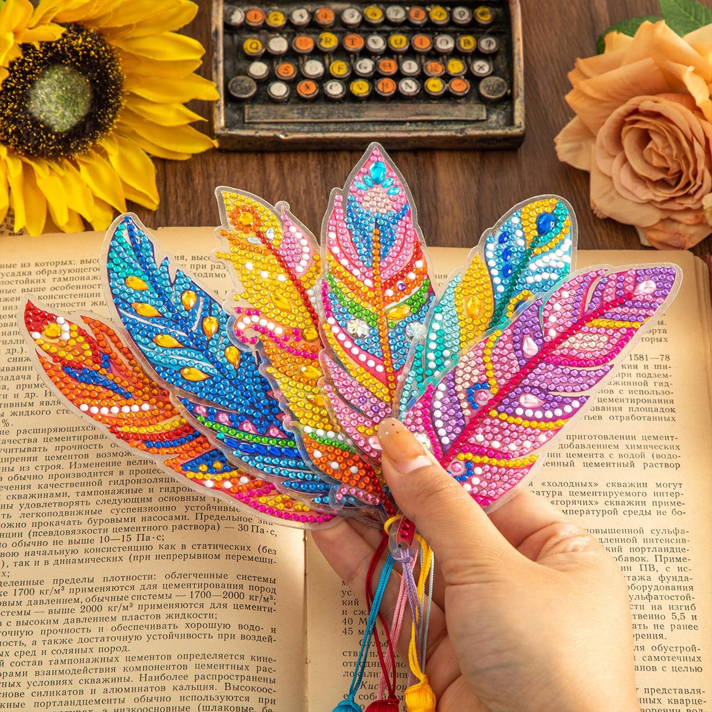 6 Pcs 5D Diamond Painting Art Kit, DIY Acrylic Crystal Diamond Bookmarks with Tassel, Flower & Feather Designs, Handmade Crafts BookMark Gift for Book Lovers, Women & Teenage, Creative Decor
