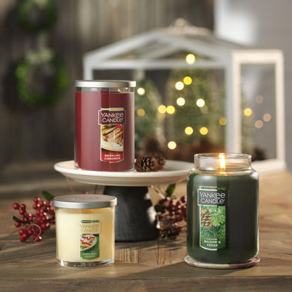 Yankee Candle Balsam & Cedar Scented, Classic 22oz Large Jar Single Wick Candle, Over 110 Hours of Burn Time, Ideal Holiday Gift