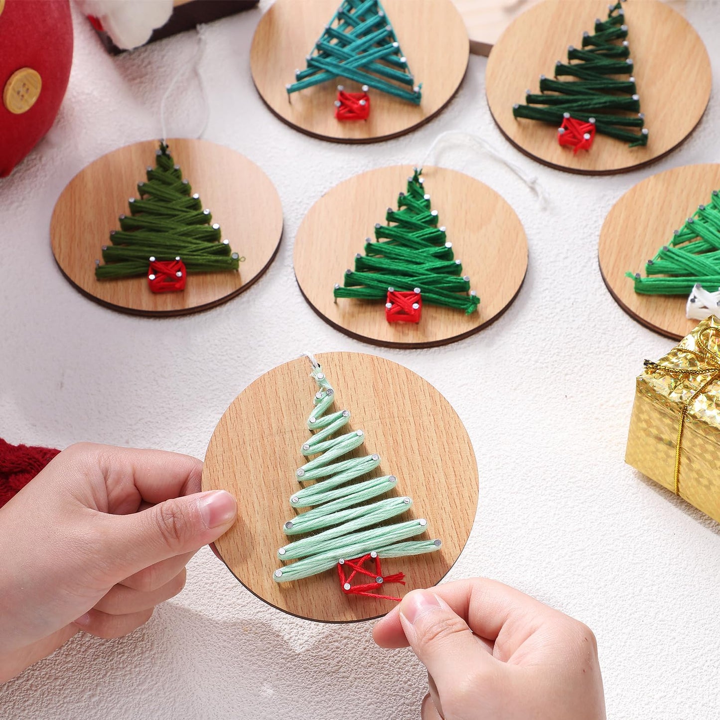 Jetec 6 Pcs Christmas Tree String Art Kit DIY Wood Xmas Tree Ornaments Crafts with Planks Nails Wire for Holiday Handmade Adults Employee Christmas Gift for Large Event Wall Decor