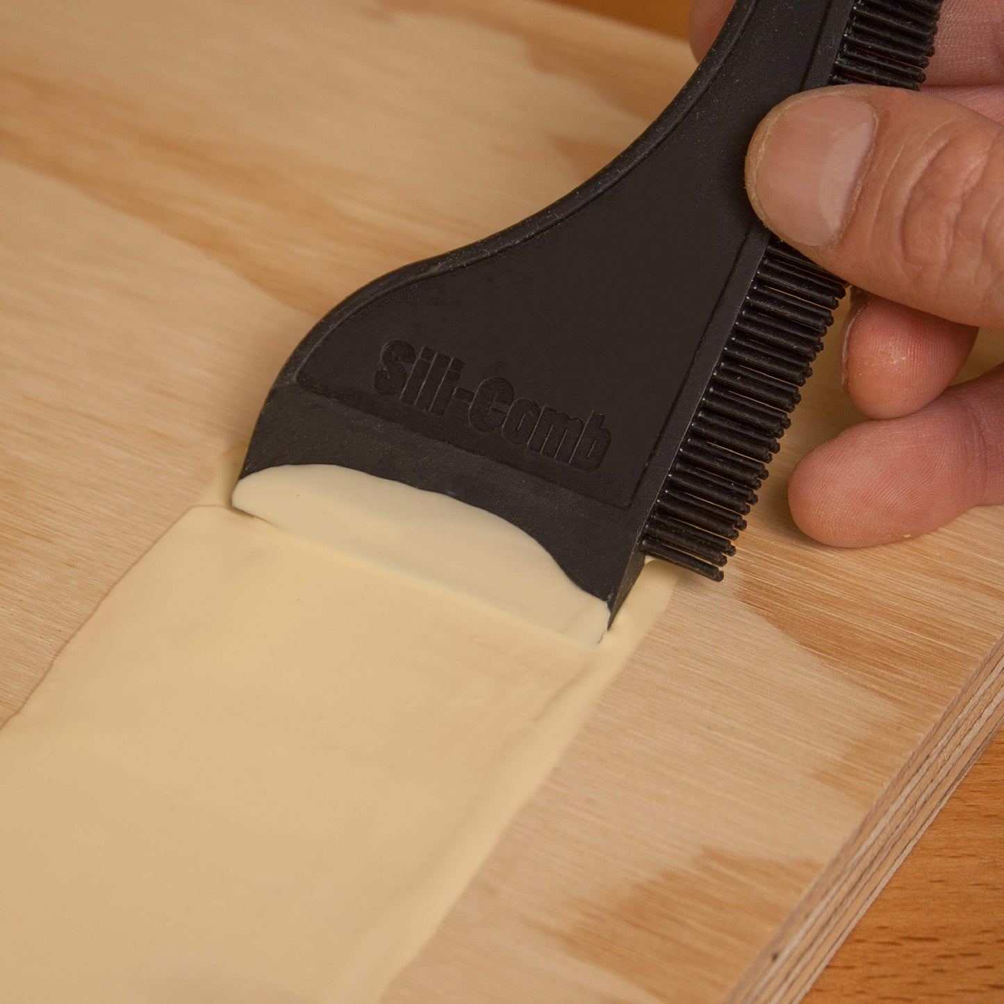 Sili Non-Stick Wood Glue Brush Silicone Applicator Kit | Comb/Squeegee Wood Glue Applicator & Tray | Reusable Small Brushes for Crafts, Arts & Hobby | Silicone Brushes for Woodworking