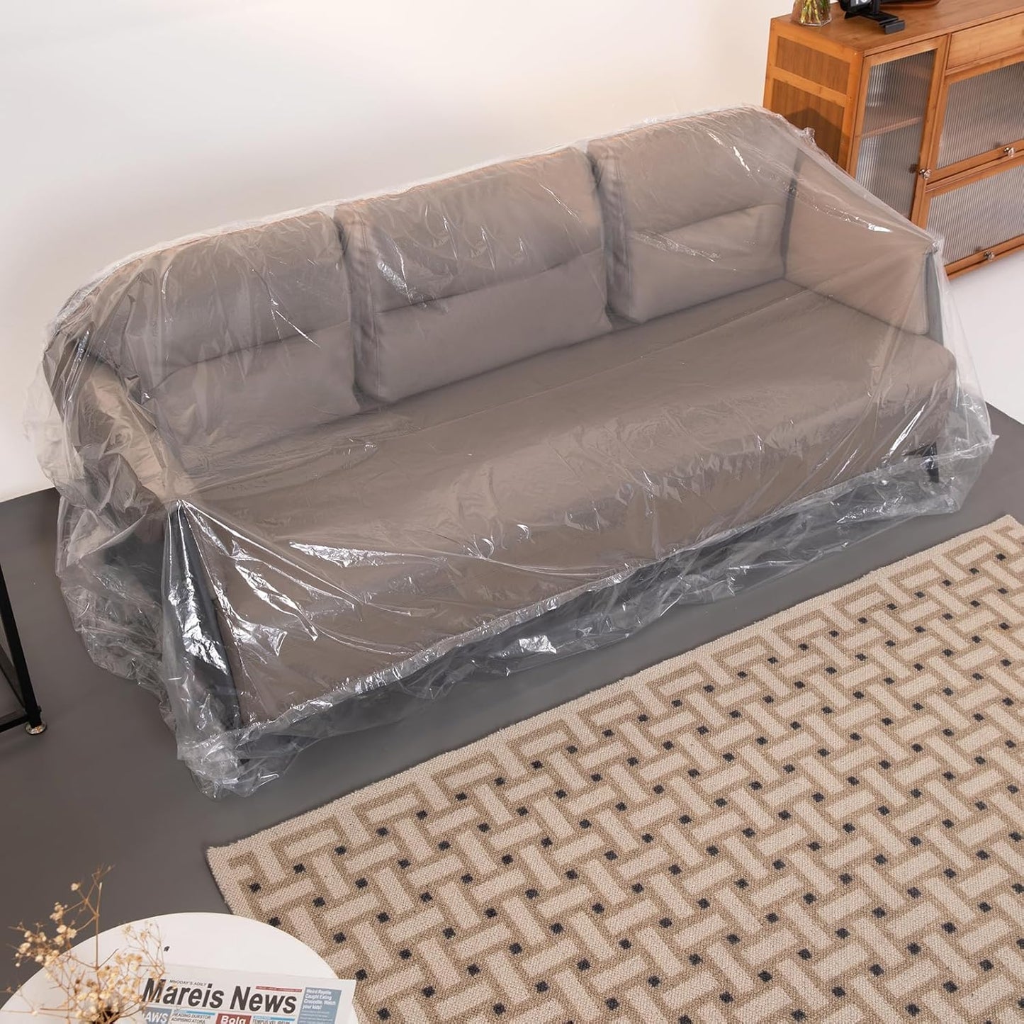 Heavy-Duty Plastic Sofa Couch Cover, Waterproof Clear Furniture Protector for Moving, Dust-Proof Bag 96 x 42 x 62 Inch