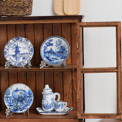 6PCS Handcrafted Miniature Ceramic Plates in 1:12 or 1:6 Scale, Vintage Porcelain Playhouse Dishes (Blue-White B, 2.3CM)