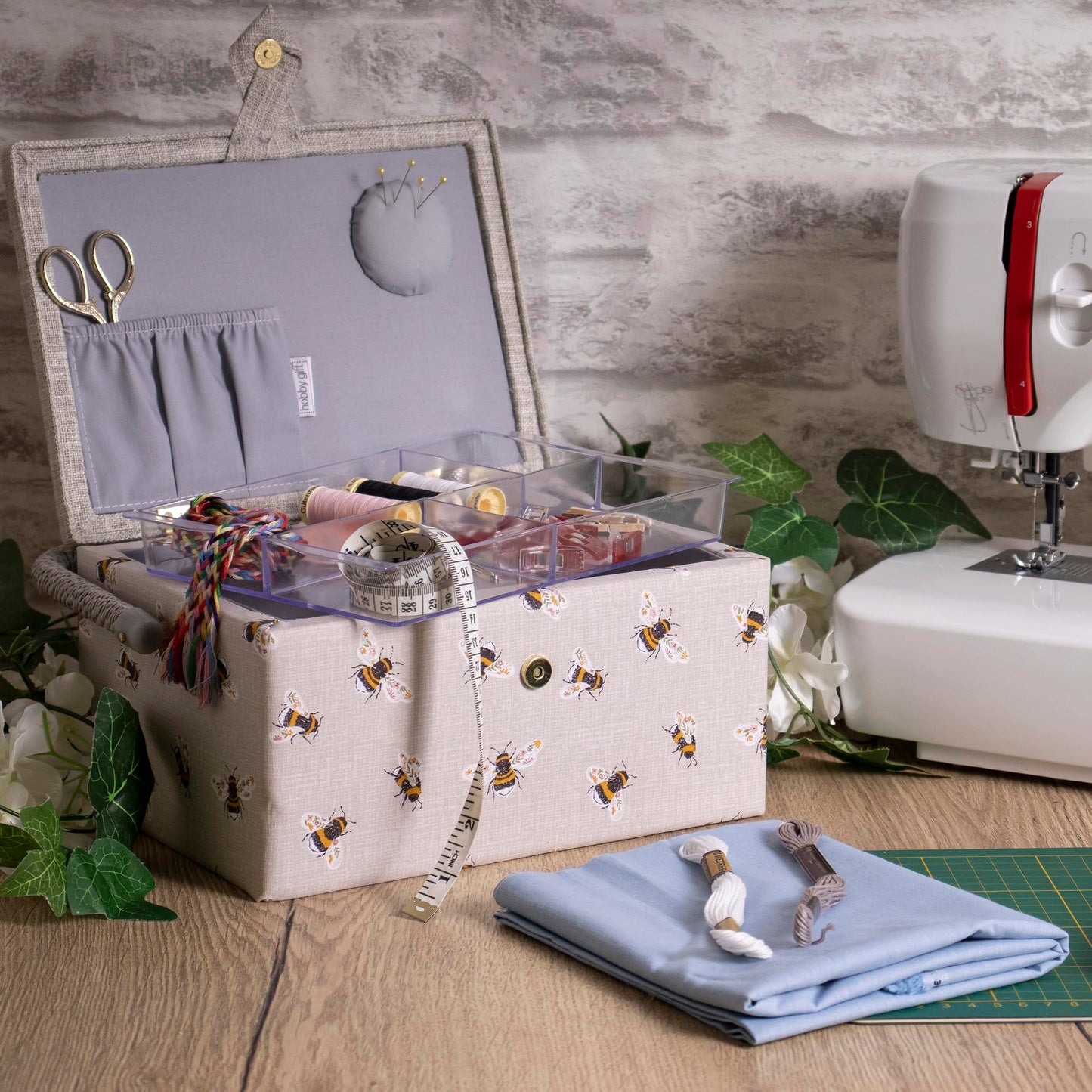 Hobby Gift Medium Sewing Box Organiser, Fabric Covered Storage Box with Handle, Internal Tray, Pin Cushion and Pocket for Sewing, Quilting and Knitting Supplies