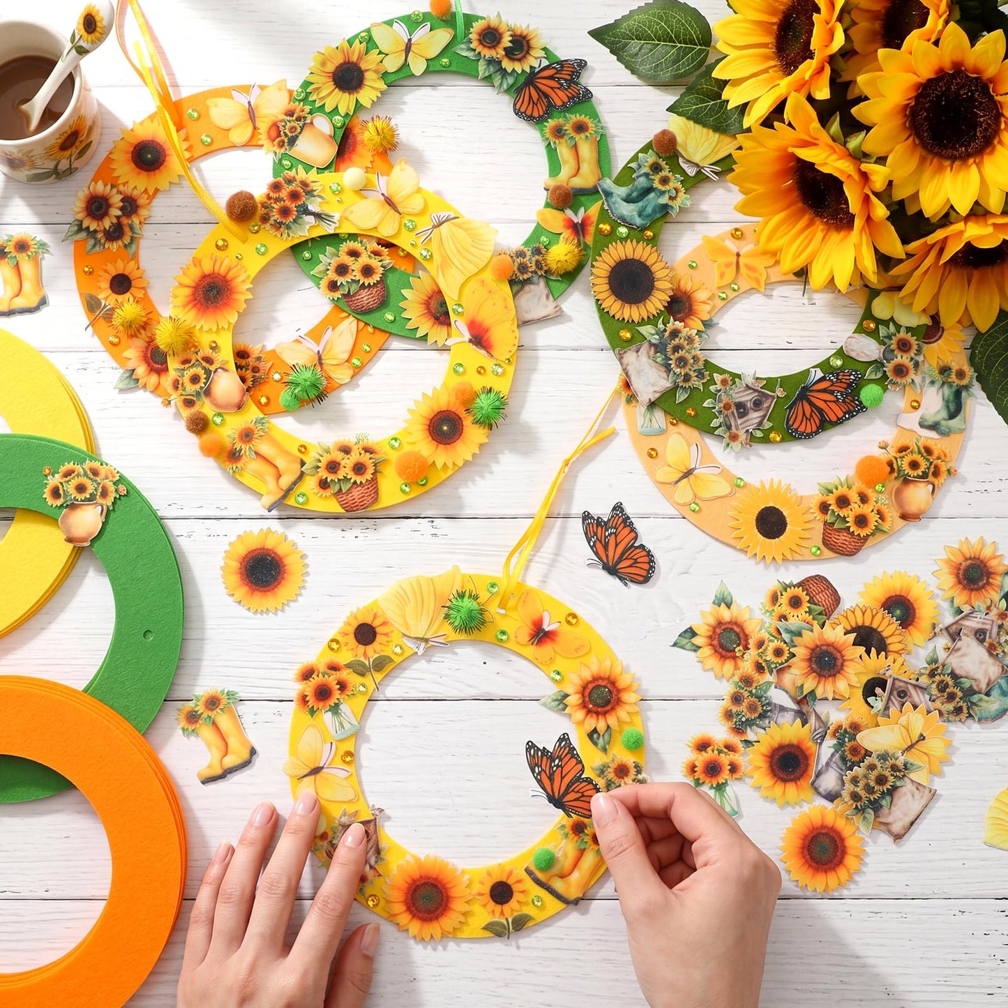 Wavwavw 472 Pcs Sunflower DIY Craft Kits Sunflower Wreath Summer Craft Kit Wreath Arts Decorations with Butterflies House Felt Stickers for Home Indoor Outdoor Party Activities Decor