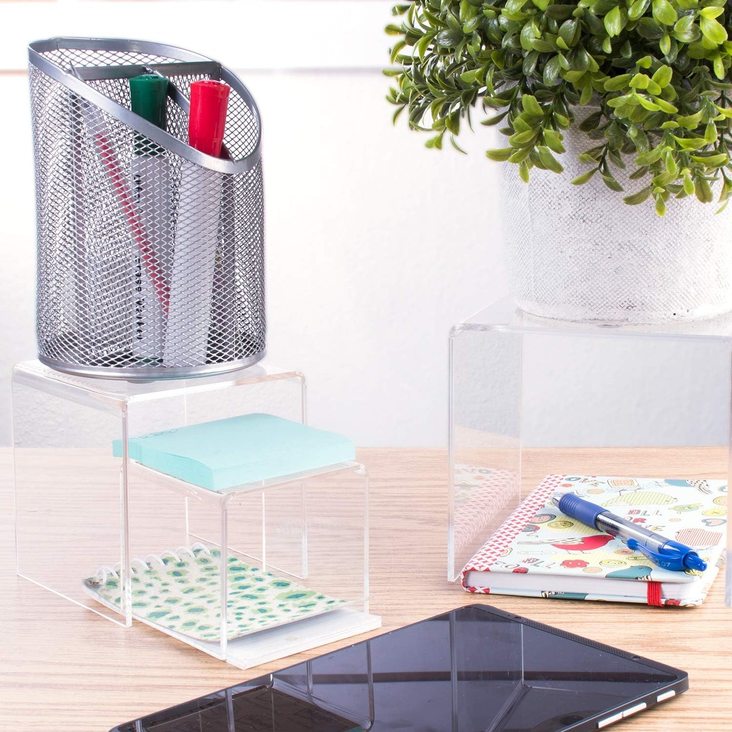 Super Z Outlet Clear Acrylic Riser Set - 3 Pieces (3-Inch, 4-Inch, 5-Inch)