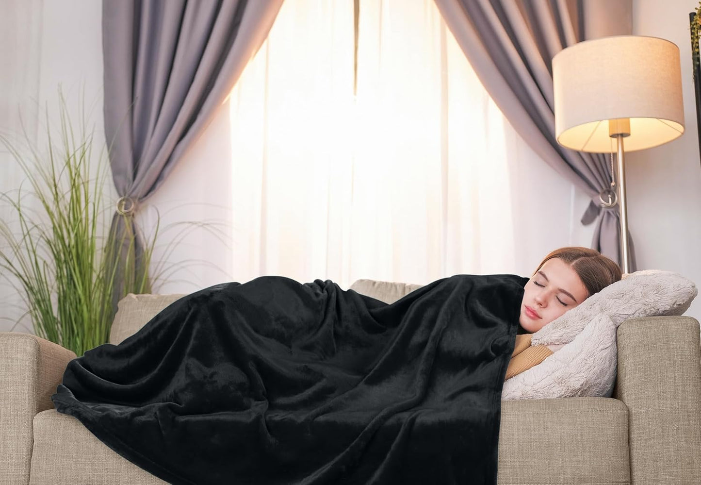 Utopia Bedding Fleece Blanket - XL Ultra Soft & Warm Throw | Black 50x70 Inches, Cozy All-Season Decor