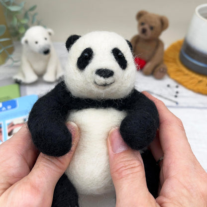 Bergin & Bath Needle Felting Bumper Kit - Three Bears. A Premium Starter kit. Make a Polar Bear, a Panda and a Teddy Bear. Planet-Friendly Wool.