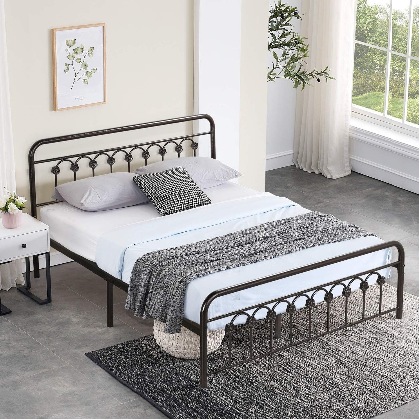 VECELO Full Size Metal Platform Bed Frame with Headboard and Footboard, Mattress Foundation with Steel Slat Support/No Box Spring Needed/Easy Assembly, Dark Copper