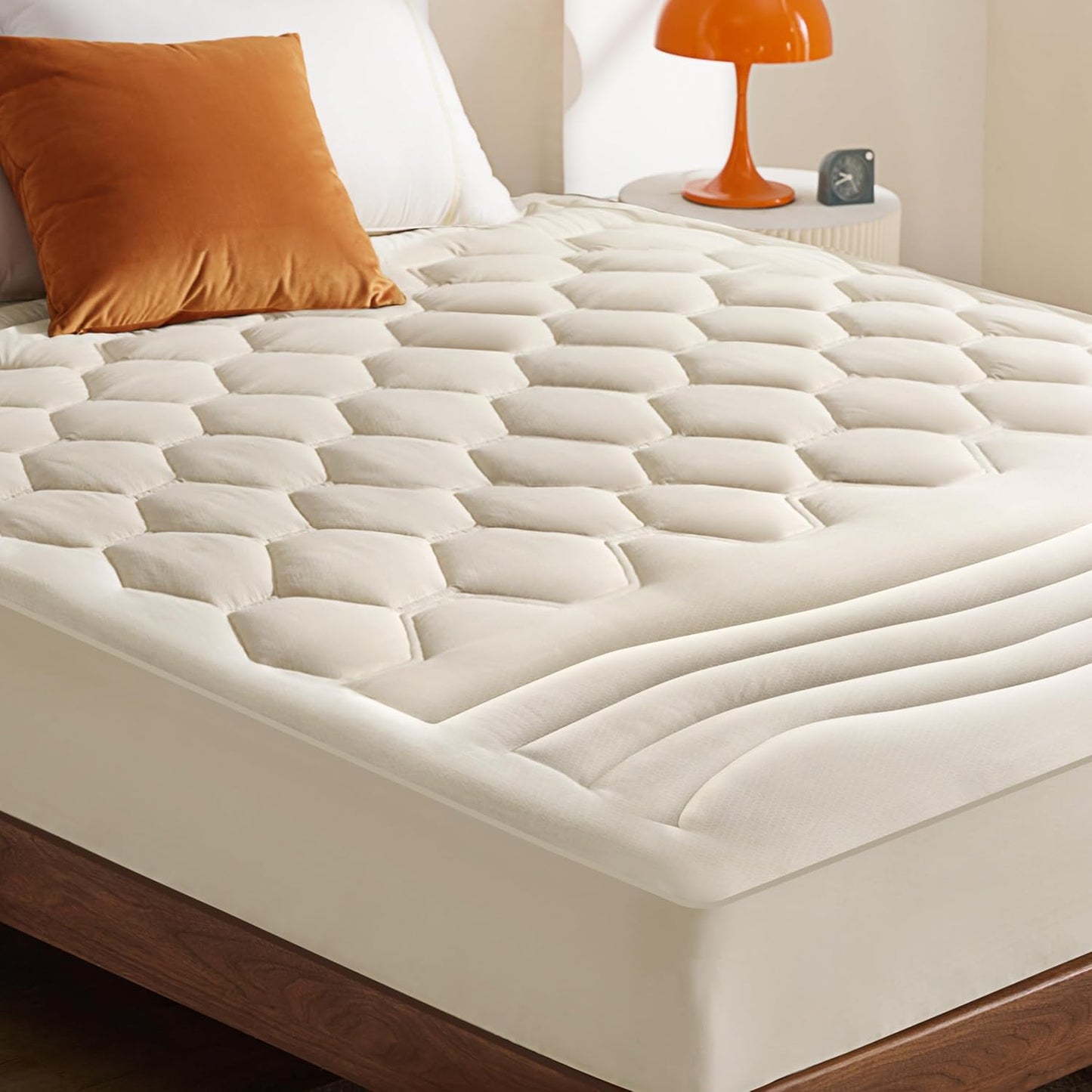 8-21 Inches 54x75 Inches Bedsure Beige Full Size Mattress Pad - Quilted Fitted Mattress Topper Protector with Deep