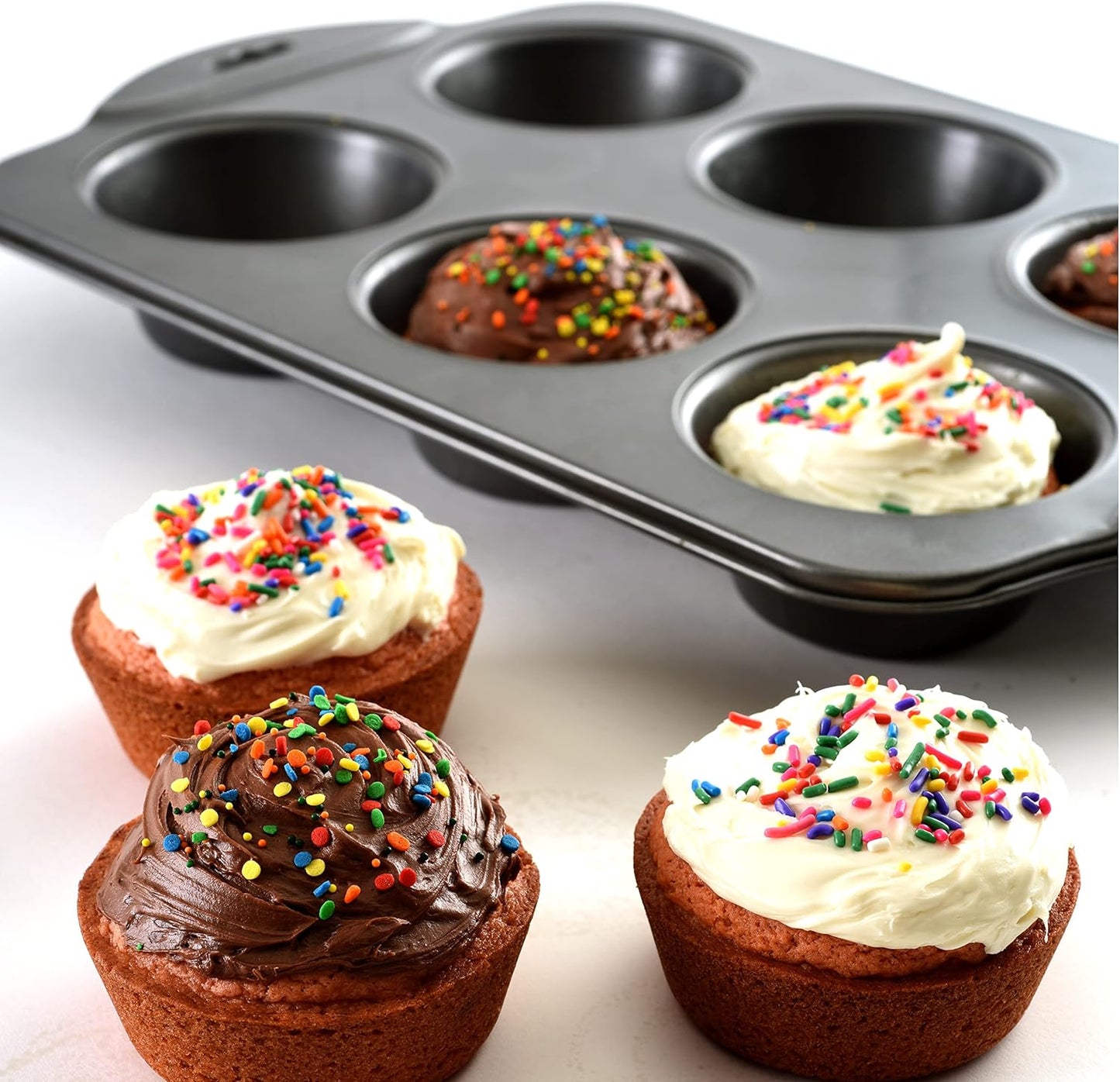 Nonstick Giant Muffin Pan Norpro, 6 Cup