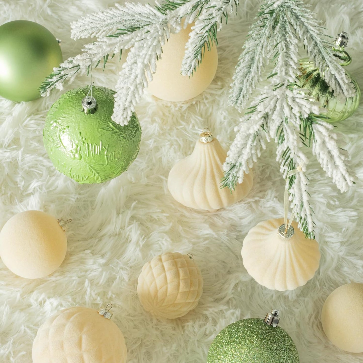 KI Store Light Green Christmas Balls, 20pcs 3.15-Inch Christmas Tree Decoration Ornaments for Holiday Wreath Garland