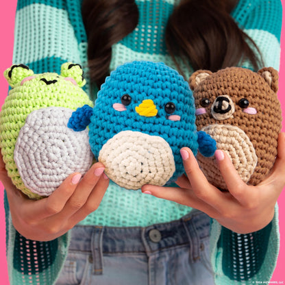 Original Squishmallows Omar the Bear Crochet Kit, Includes Yarn, Crochet Hook, Starter Hooks, Step-By-Step Tutorials, Exclusive Crochet Kit for Beginners, DIY Craft, Crochet Kits, Great Teen Gifts