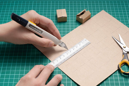 Beaditive High Precision Detail Craft Knife With 30 blades - 30 Degree Blade Utility Knife - Art, Craft, Model Making