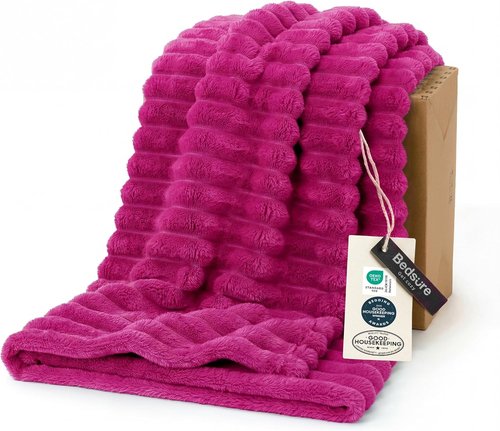 Bedsure GentleSoft Twin Blanket - Cozy Hot Pink Throw for Women & Girls, 66x90 Inches