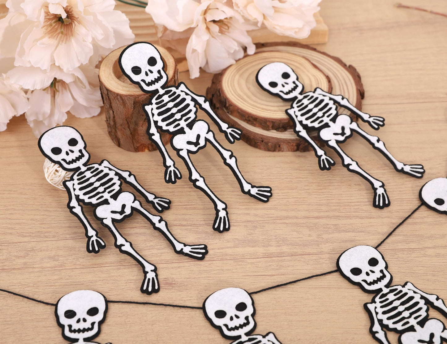 Halloween Skeleton Garland - Felt Halloween Birthday Party Banner, Gothic Theme Party Supplies, Bachelorette Parties Decoration and Gothic Weddings, Skeleton Decorations Cake Smash Photo Props