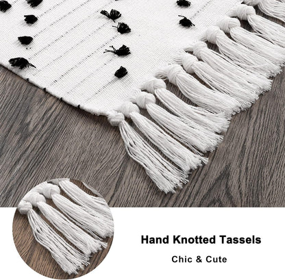 HAOCOO Boho Bathroom Rug 2'x 3', Cotton Woven Washable Small Area Rugs with Tassels for Kitchen