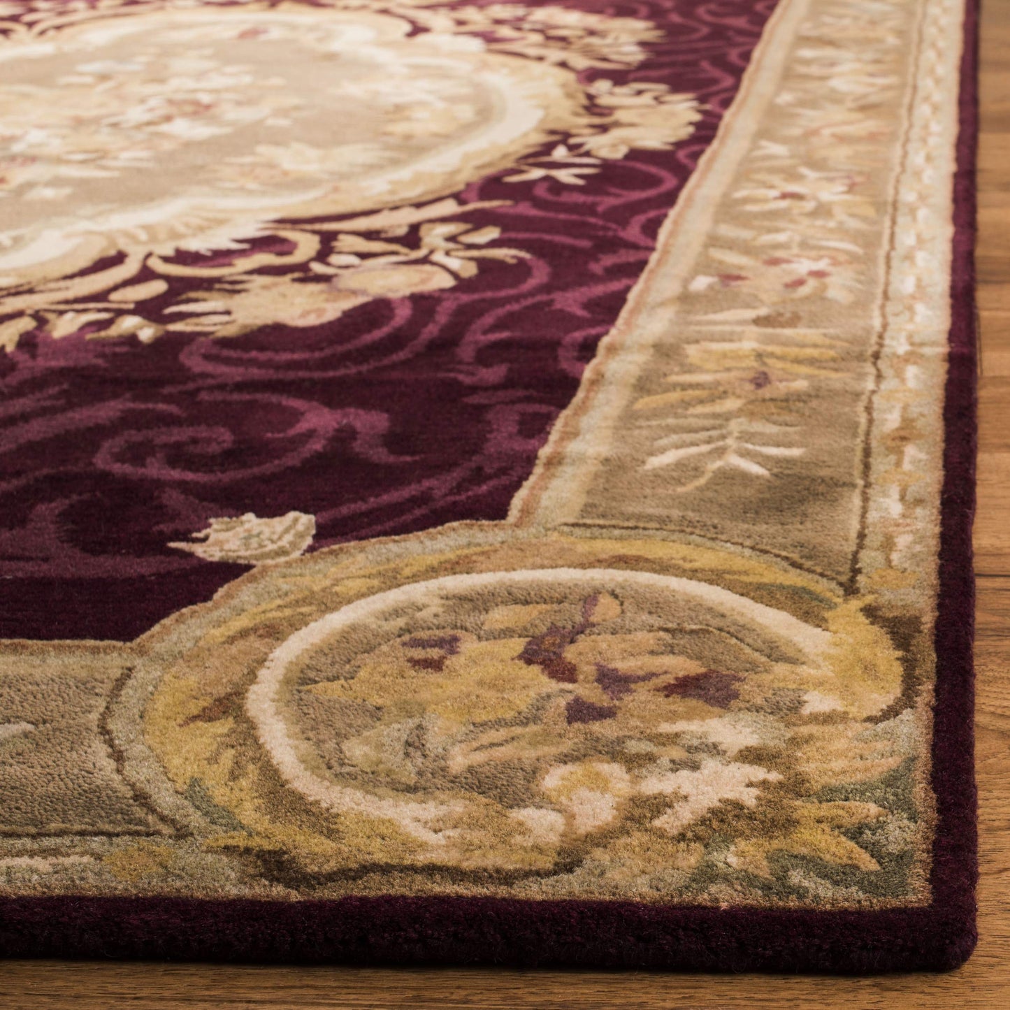 SAFAVIEH Empire Collection 5' x 8' Dark Red / Dark Beige EM414A Handmade Traditional European Premium Wool Area Rug