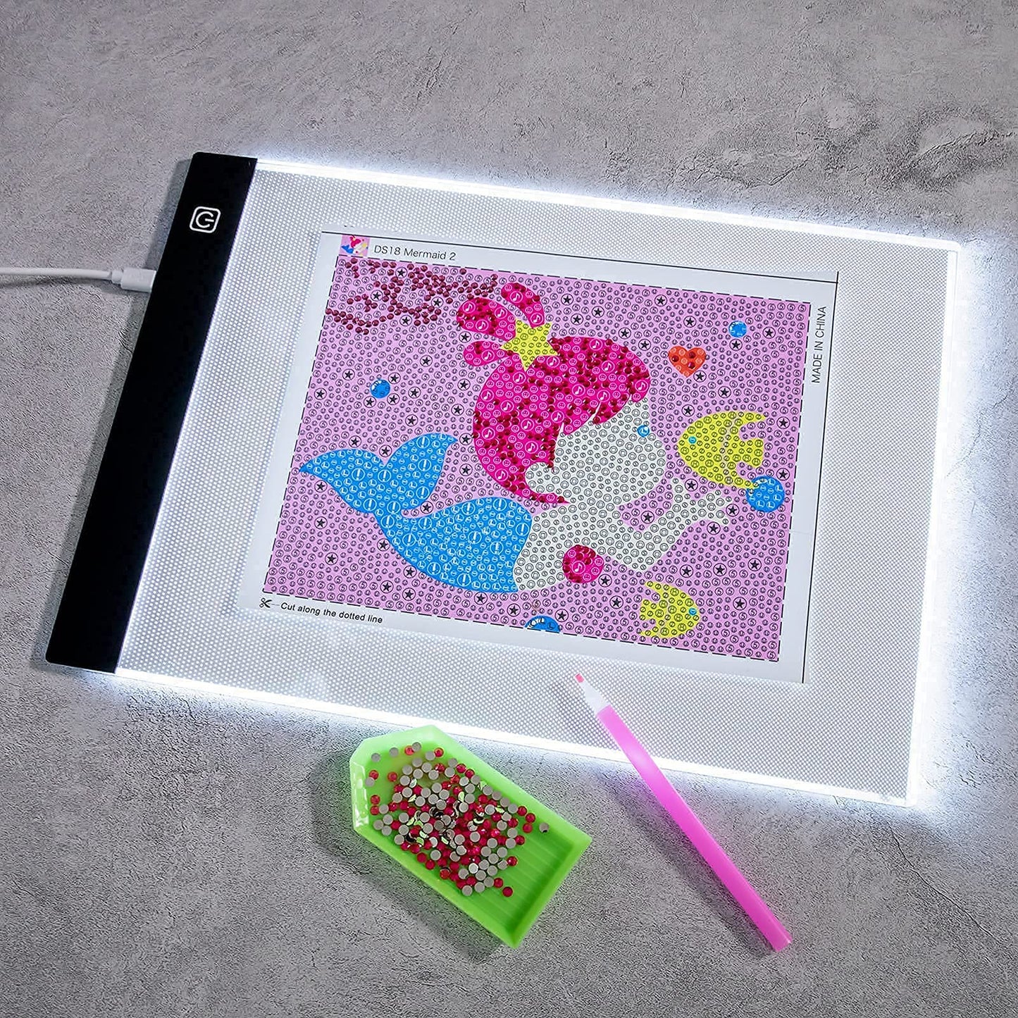 A4 Light Pad for Diamond Painting, LED Light Box Copy Board Light Tracing Box,Trace Light Board,Artcraft Copy Table,Middle