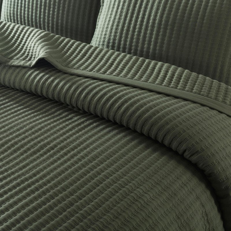 WDCOZY Olive Green Queen Size Quilt Set, Striped Pick Stitch Lightweight Bedspread, Soft Channel Farmhouse Rustic Coverlet, Spring Summer Thin Comforter, Country Bedding, 90x90 inches