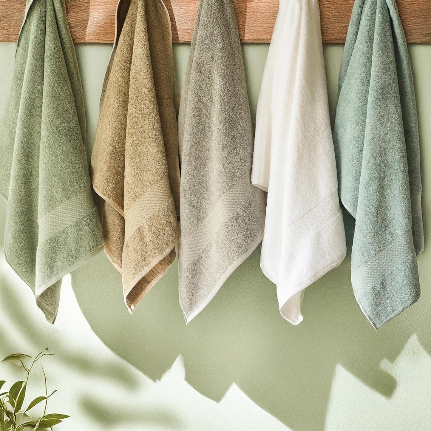 1888 4 Pack Set, Mills Premium Bath Towel True Classics Premium Cotton Blend, Super Soft and Highly Absorbent Bath