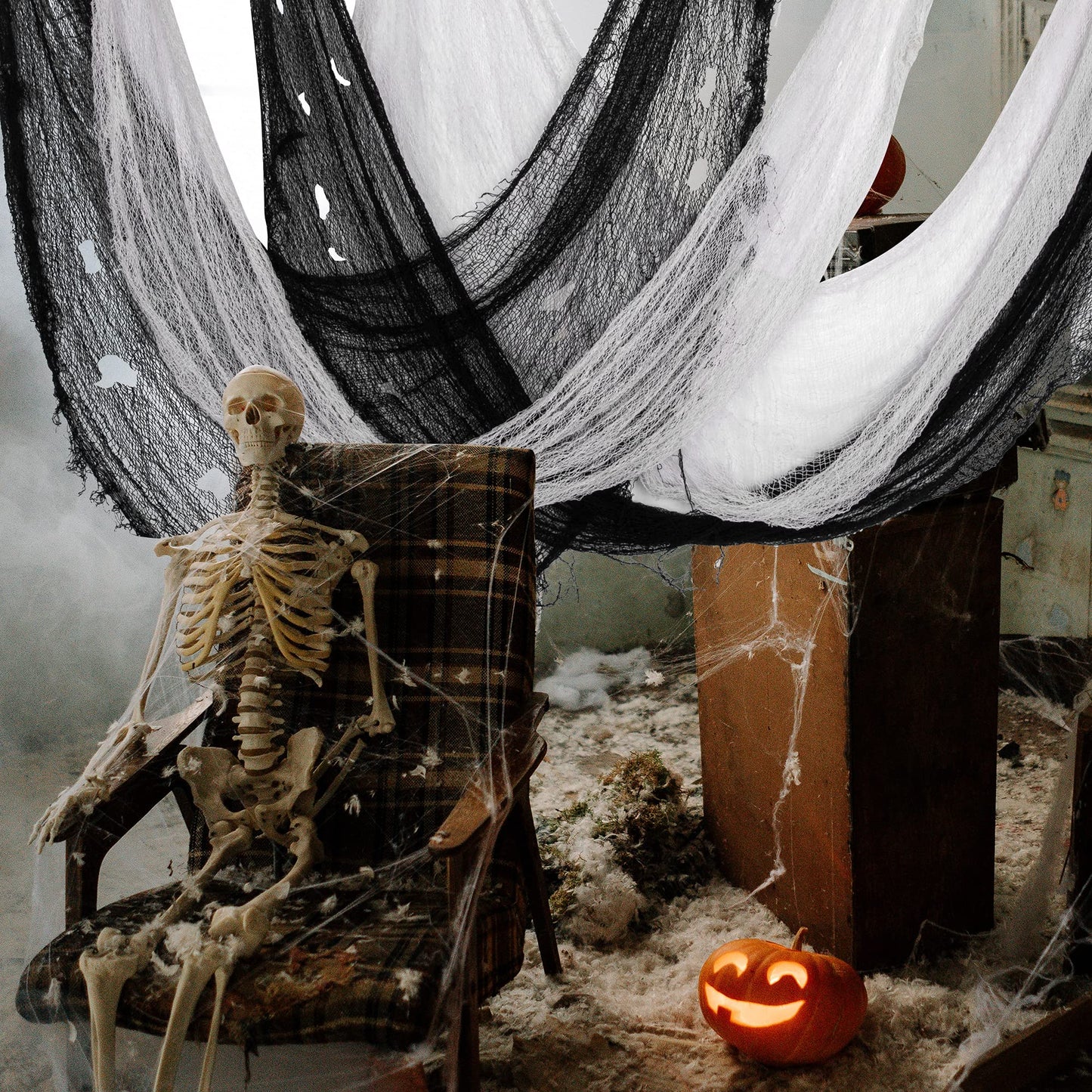 Alpurple 12 Pcs Halloween Creepy Cloth, 30 x 72 Inch Scary Spooky Fabric Cloth, Freaky Loose Weave Creepy Gauze for Halloween Party Decoration (6 Black + 6 White)