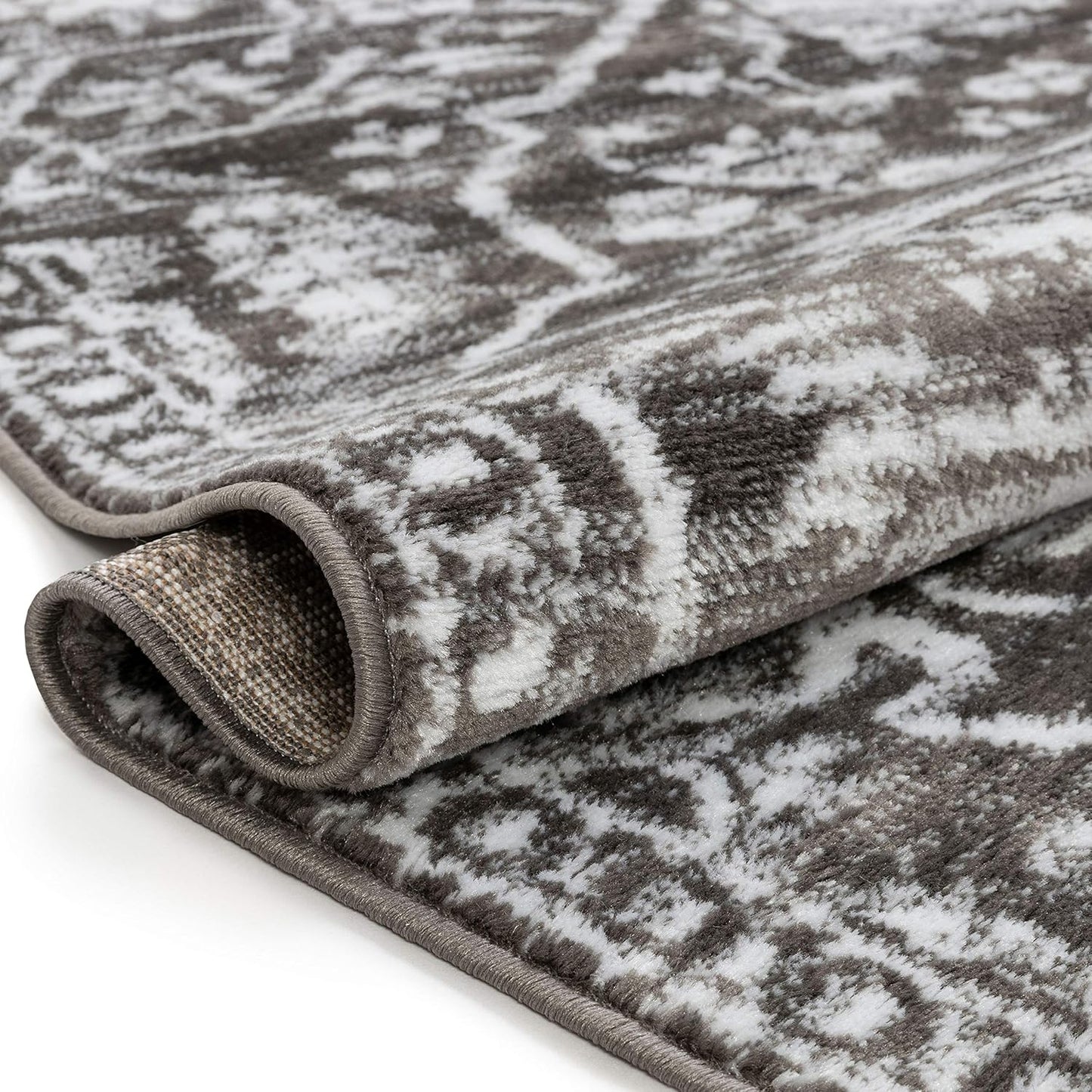 Well Woven Della Grey Vintage Boho Doormat 2' x 3'
