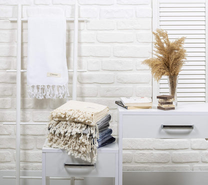 Bersuse 100% Cotton Ventura Premium Turkish Towel - Soft, Absorbent, Quick-Dry Bath & Beach Towel - 37x70 Inches, White