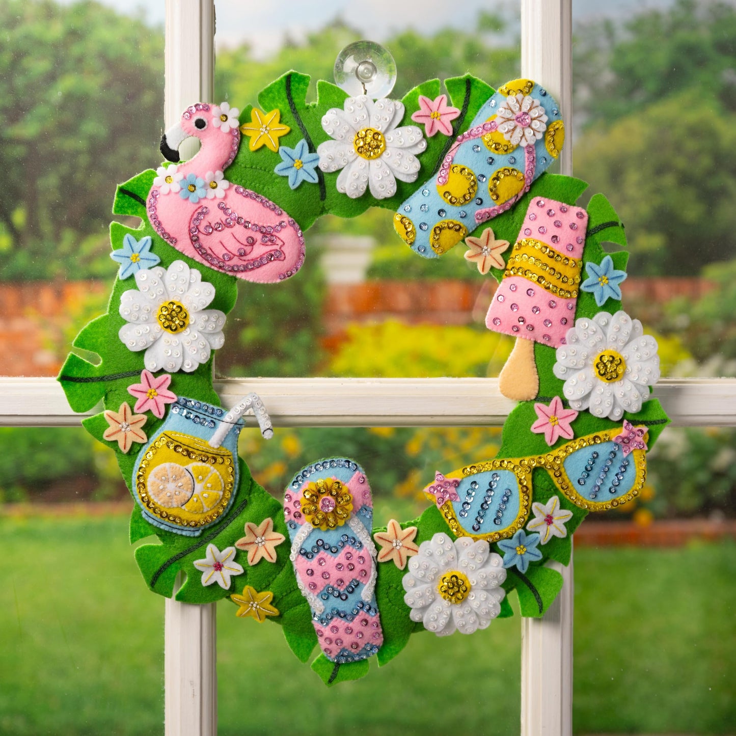 Bucilla Felt Applique Wreath Making Kit, Summer Fun, Perfect for Holiday DIY Arts and Crafts, 89706E