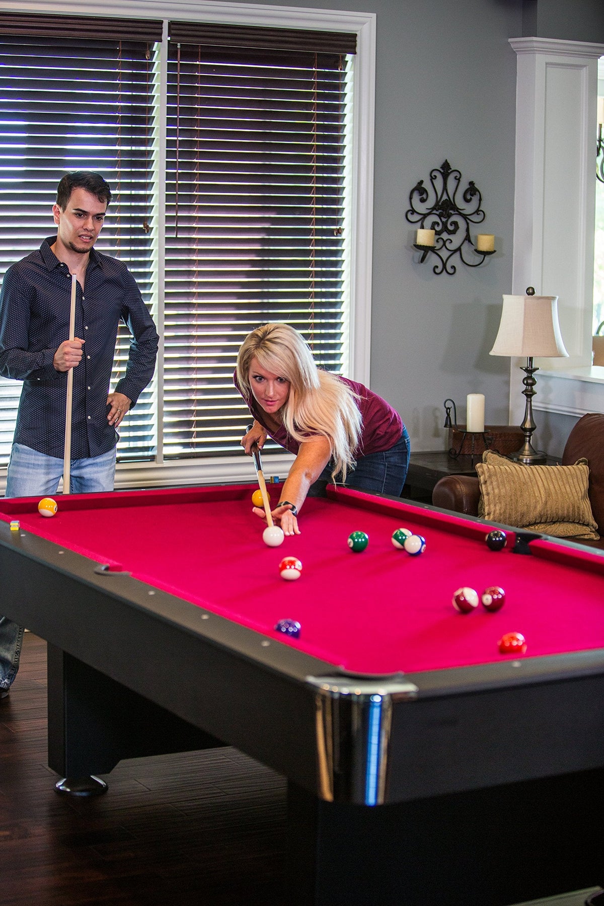 Mizerak Donovan II 8' Billiard Table with 2 Cues, Set of Billiard Balls, Triangle Brush and 2 Chalk
