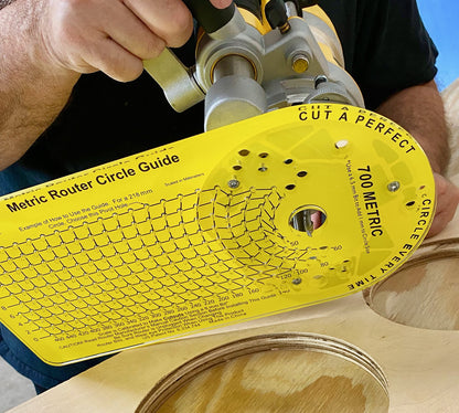 Jasper 700 Metric Circle Cutter Jig for Standard Plunge Routers Cuts Perfect Circles from 50mm to 406mm – Kit Includes Calibration Disc & Pivot Pins