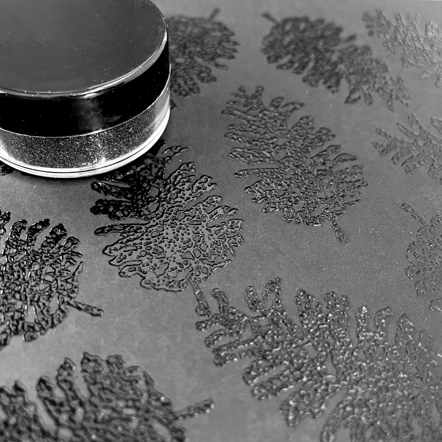 Embossing Kit, Powder, Clear Embossing Pen, Embossing Ink Pad, 8X 10ml Embossing Powders for Use with Embossing Heat Tool for Crafts