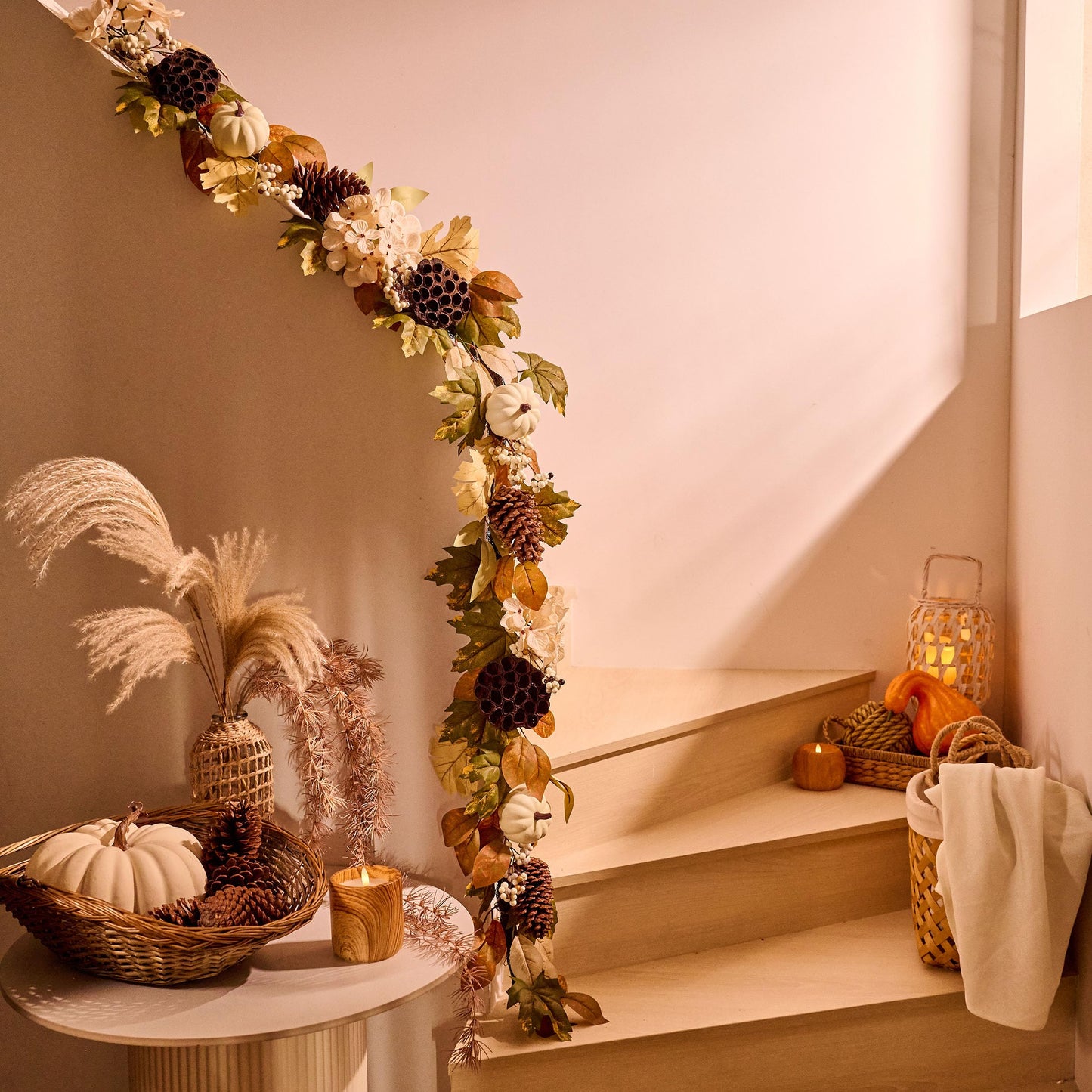 DecorbyHannah Thanksgiving Garland with Lights, 6 ft Artificial Fall Autumn Harvest Garland for Mantel, Fall Decor with Pumpkin Pinecone Lotus Maple Leaves for Front Door Table Fireplace Wall Outdoor