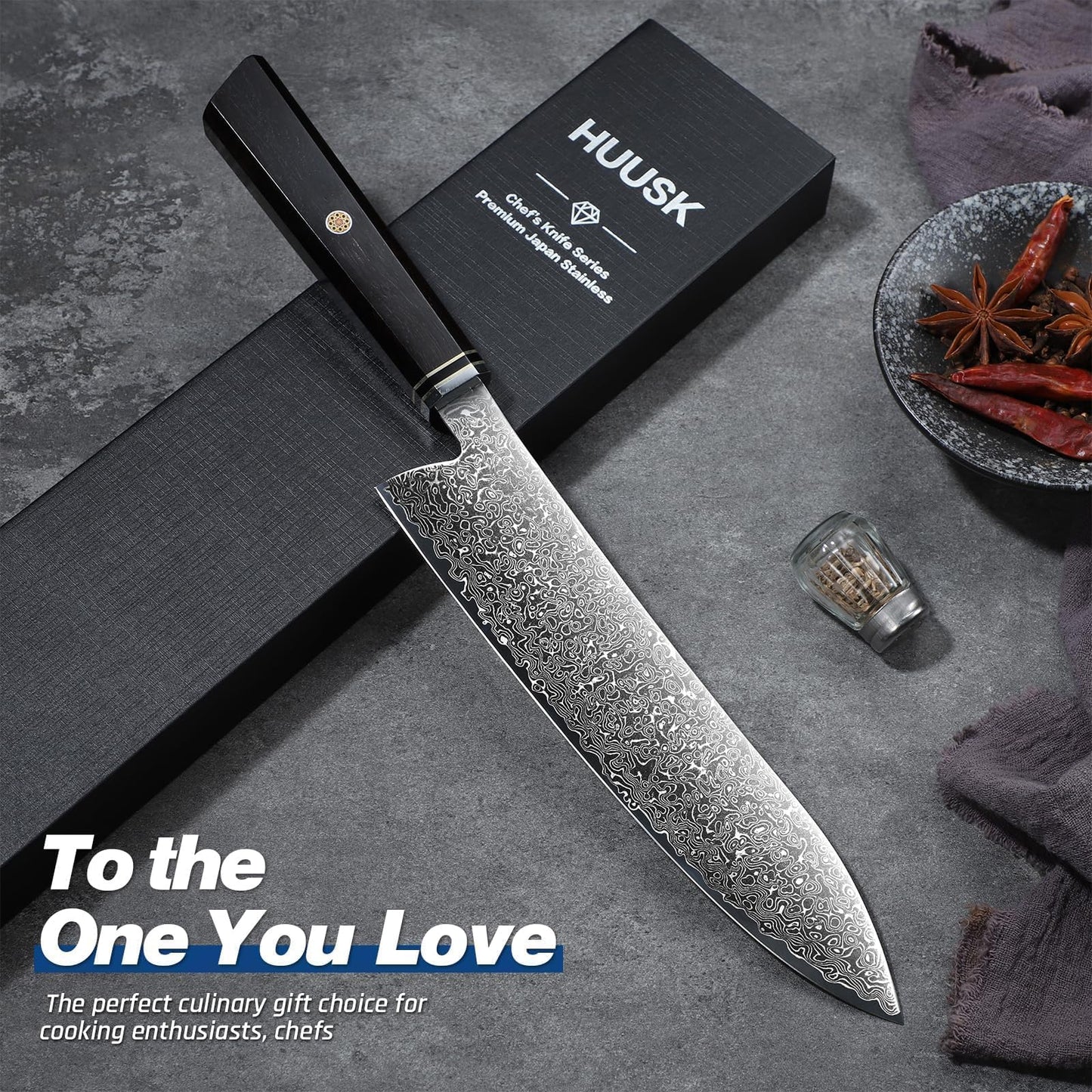 Huusk Damascus Chef Knife 8 Inch, 67-Layers Damascus Kitchen Knives with Ergonomic Wood Handle, Ultra Sharp Japanese Knife, Professional Cooking Knives for Kitchen, Christmas Gifts for Men Women