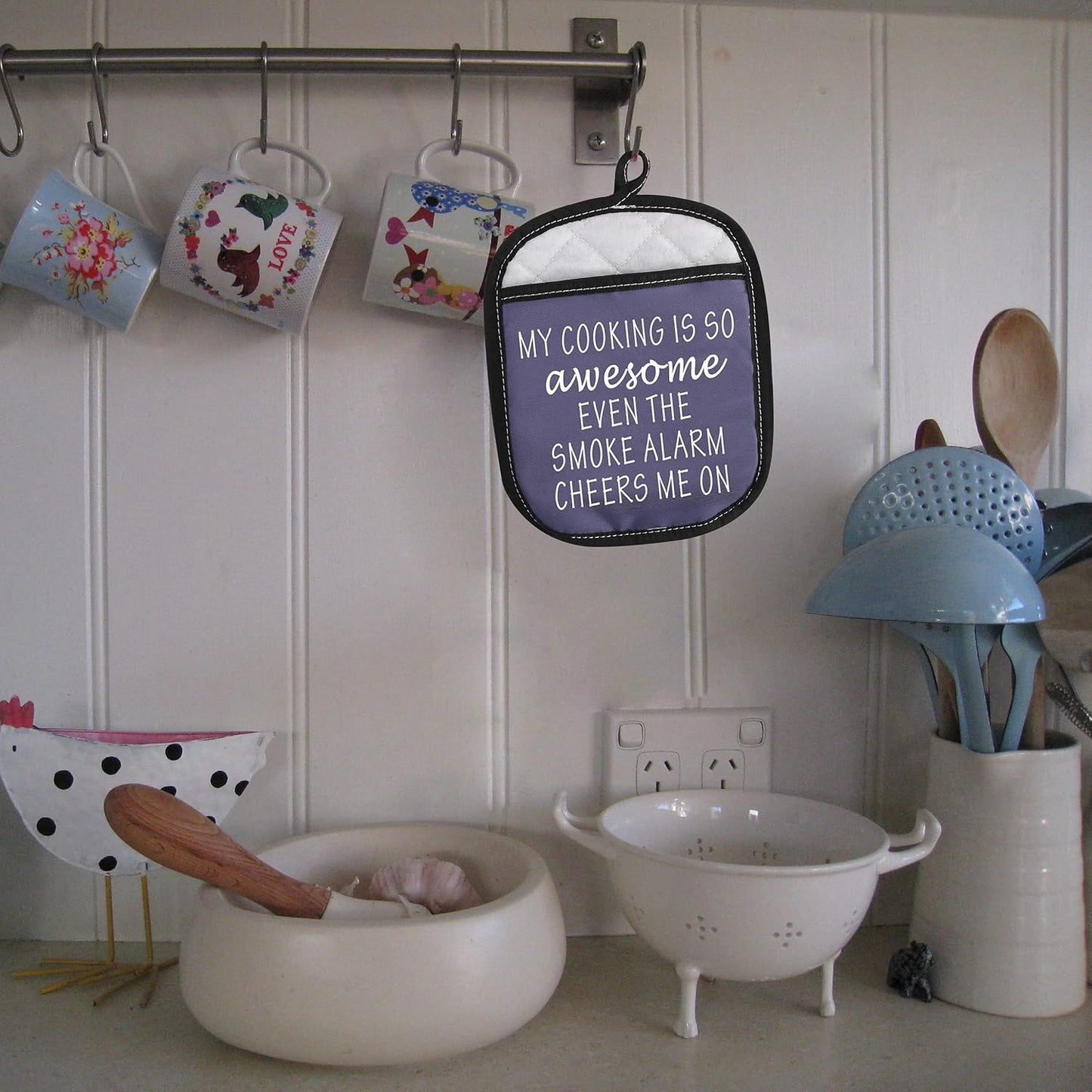 Funny Oven Pads Pot Holder with Pocket, "My Cooking is So Awesome Even The Smoke Alarm Cheers Me On"