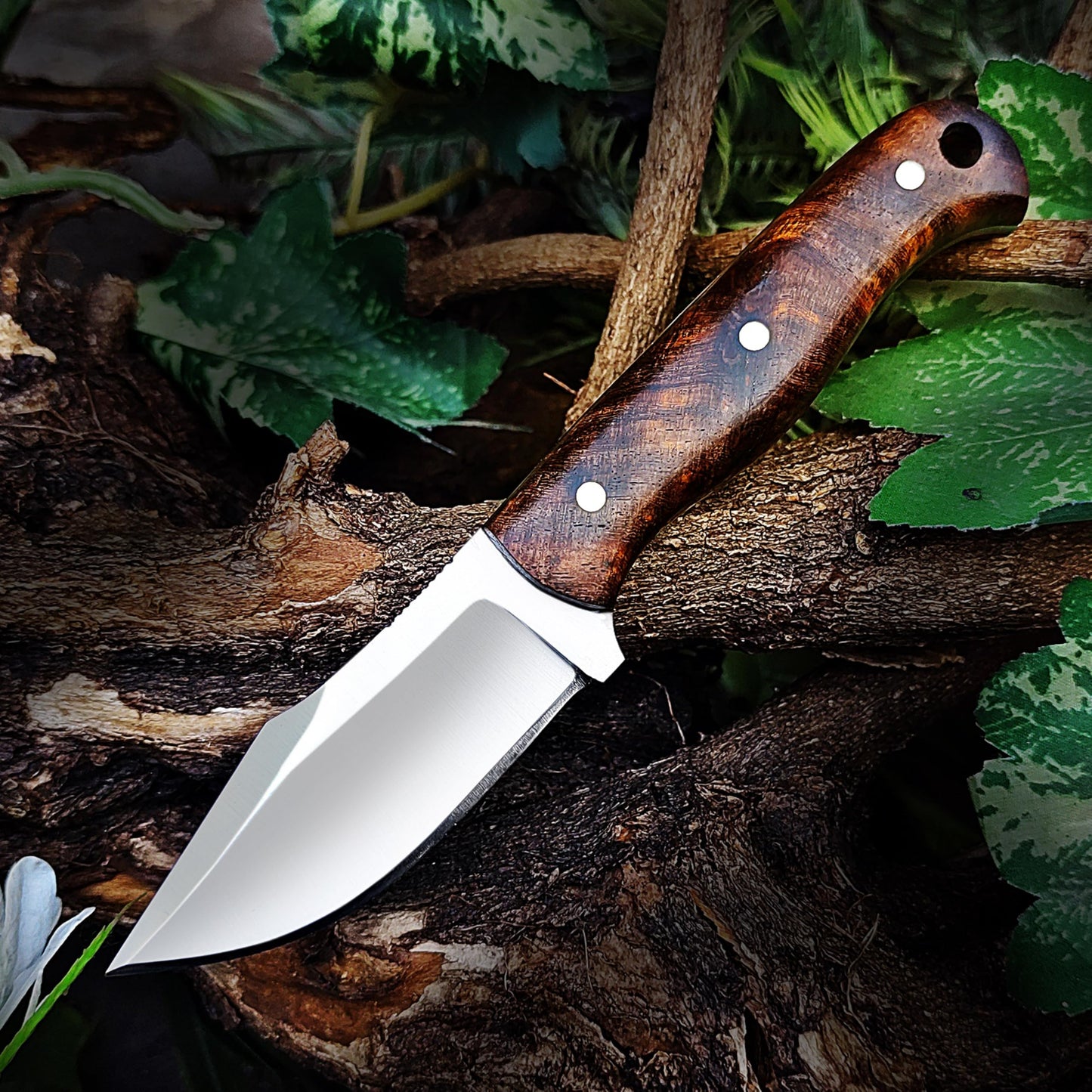 Forntier Swords Custom Handmade Hunting Knife - 7" Bushcraft Fixed Blade EDC Knife D2 Steel Blade, Rosewood Handle, With Leather Sheath