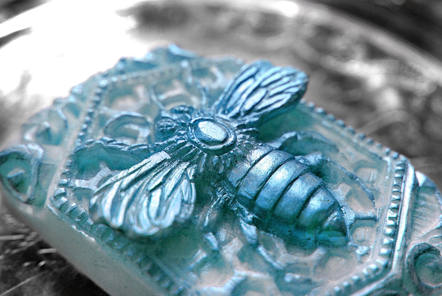 Honey BEE Silicone Mold for SOAP Making Plaster Wax Resin Clay Cake