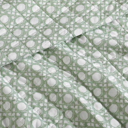 Tommy Bahama - King Quilt Set, Luxurious Bedding with Matching Shams, Coastal Inspired Room Essentials (Bahama Diamond Isle Green, King)