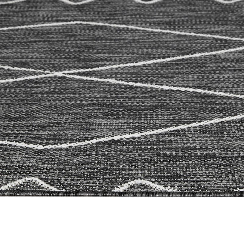 Madison Park Darya Woven Turkish Indoor/Outdoor Area -Rug for Backyard, Geo Moroccan, Home Décor, Weather Resistant Floor Mat, Easy to Clean Patio -Rugs, Deck Carpets, 7'11" x 10', Grey/White
