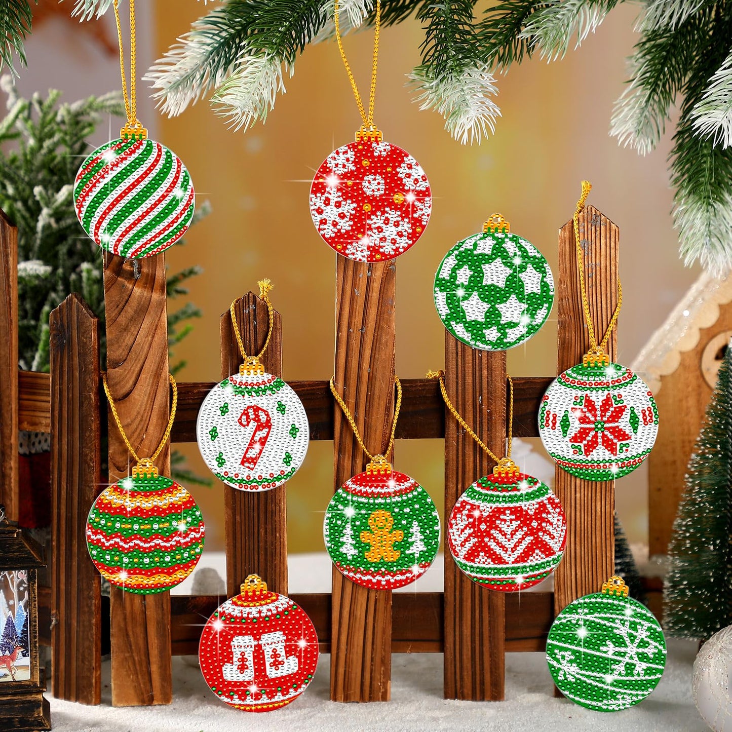 Yuntau 20 Pcs Christmas Ball Diamond Art Ornaments Red Green Diamond Painting Keychain 5d Xmas Tree Hanging Ornaments DIY Christmas Kits for Adults Crafts Holiday Party Decor(Ball)