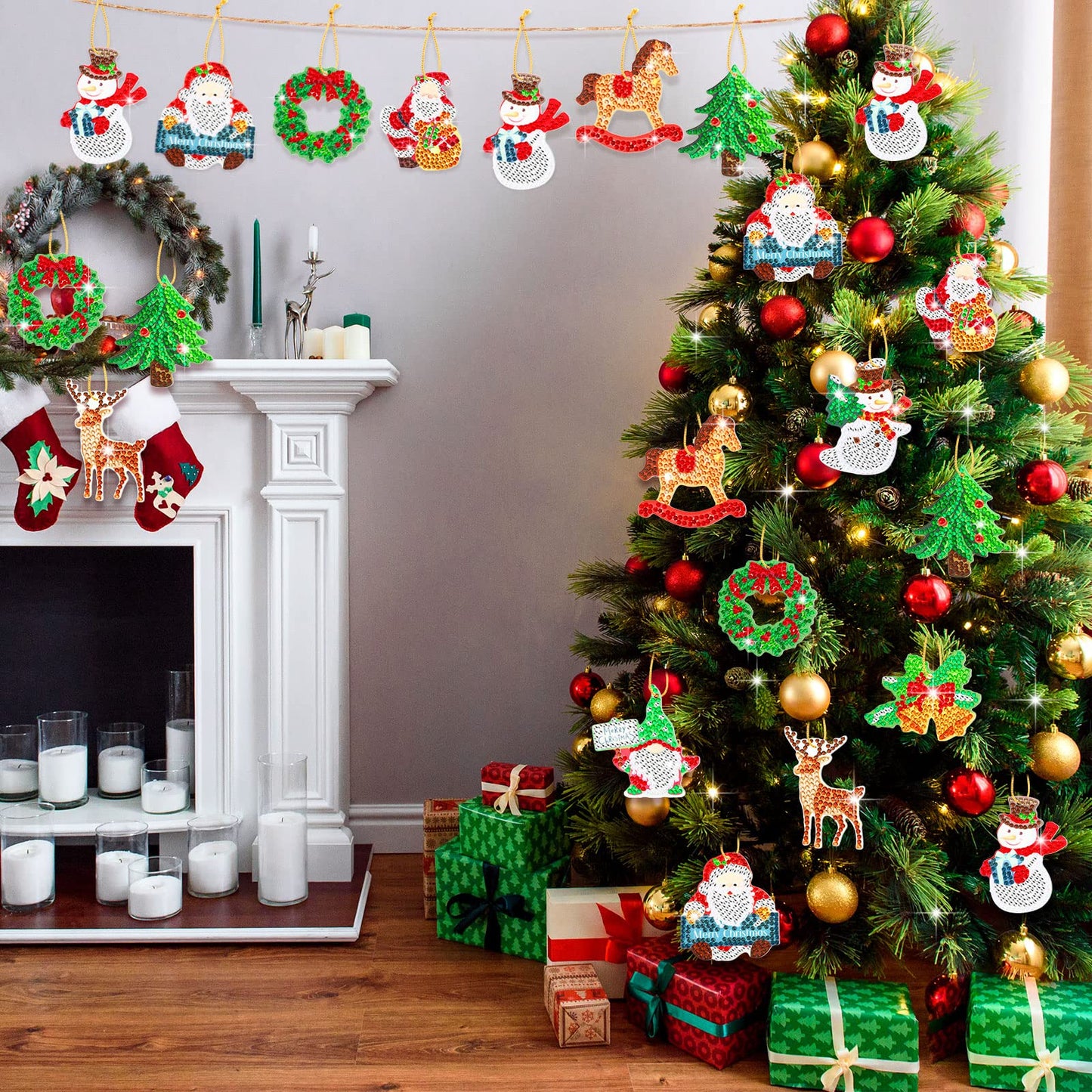 Jetec 20 Pcs Diamond Art Christmas Ornament 5D DIY Christmas Diamond Painting Keychain Kit Xmas Hanging Paint Kit Snowman Santa Art Rhinestone Pendant Key Ring for Adult Craft Decor Supply
