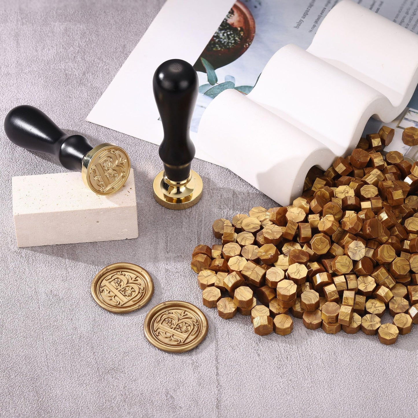 Yoption Traditional Initial Alphabet Wax Seal Stamp with 120 Antique Gold Wax Seal Beads Kit for Wedding Engagement Party Invitation Envelope Christmas Gift Wrap - Letter B