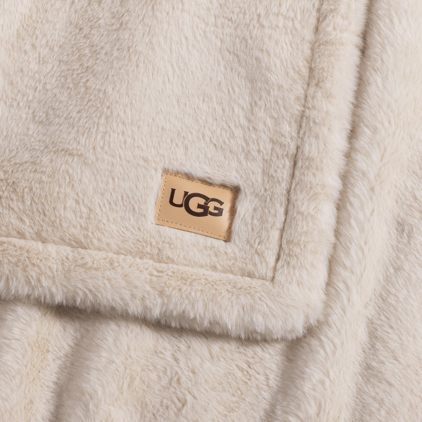 UGG Faux Fur Throw Blanket - Soft Luxury Throw for Couch, Cozy Bedroom Decor & Living Room Decor, Housewarming Gifts for Women, Beige Light Sand, 50"x70" (Marcella)