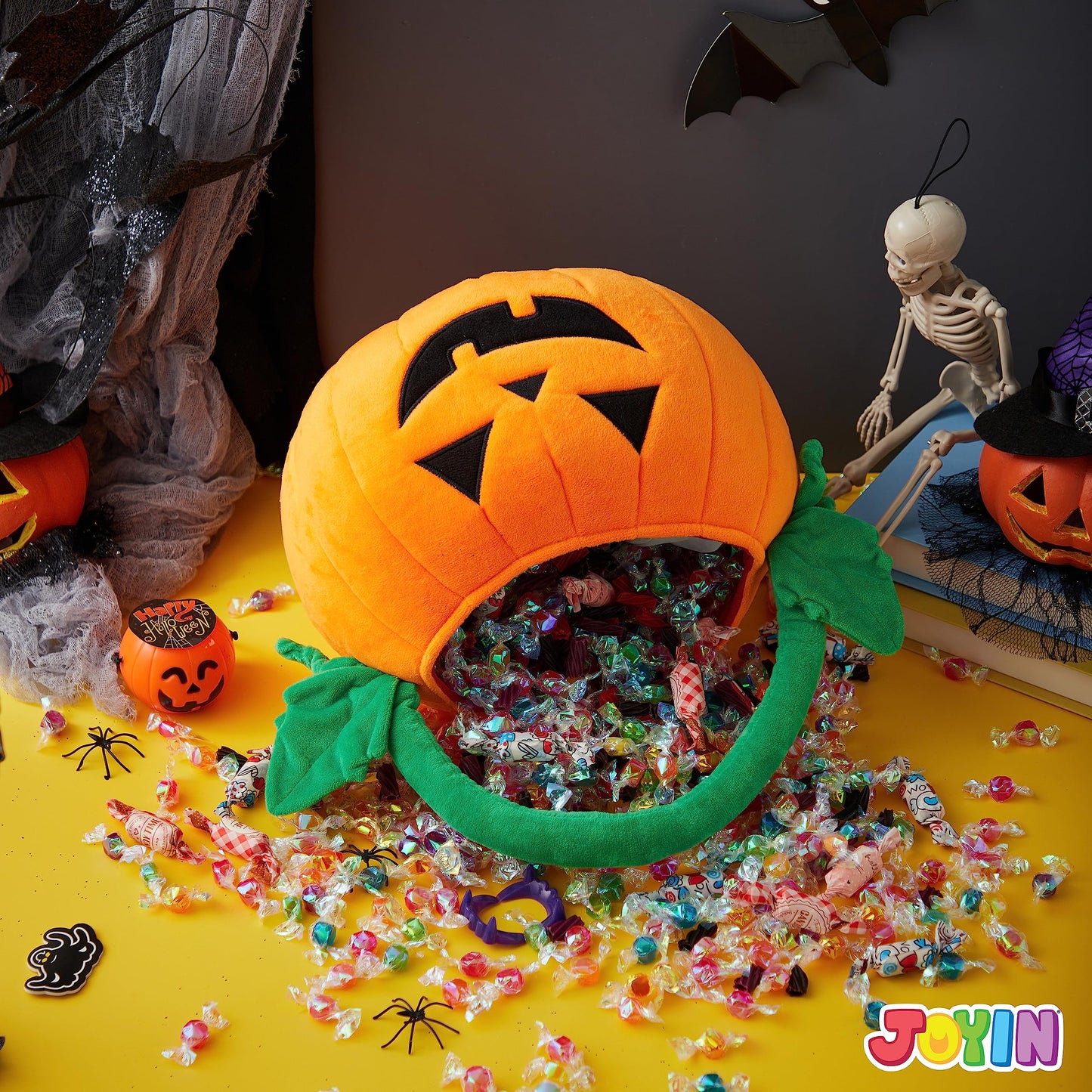 JOYIN Halloween Pumpkin Plush Tote Bucket, 11 X 13.4 inches Candy Trick or Treat Bag, Cute Halloween Basket with Handle for Kids Girl Boy Trick or Treating, Party Favor Supplies , Kids Gifts Goody Bag