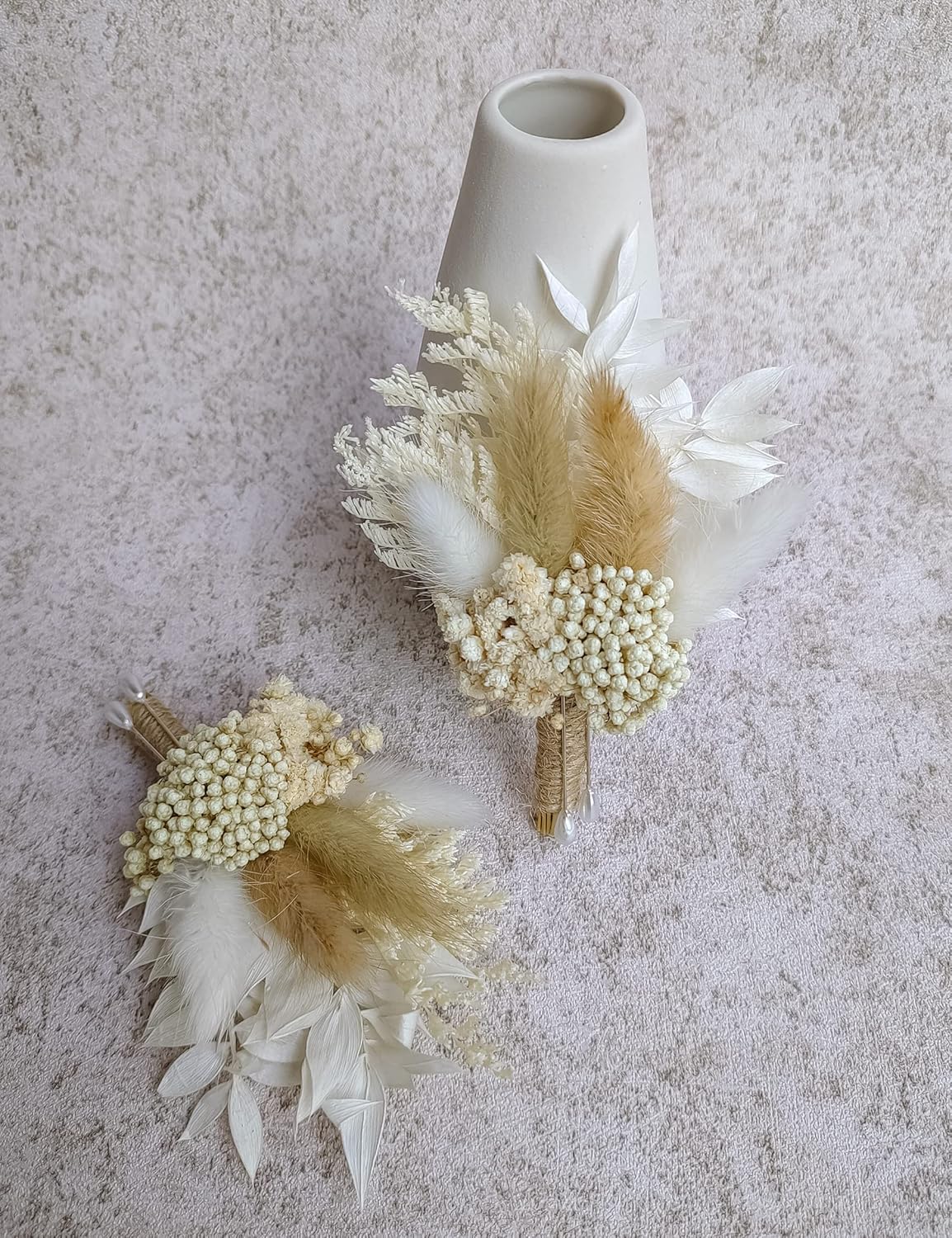 Dried Flowers Boutonnieres Set of 2 for Men, Rustic Boho Fall Wedding Grooms Buttonhole with Pampas Grass Decoration