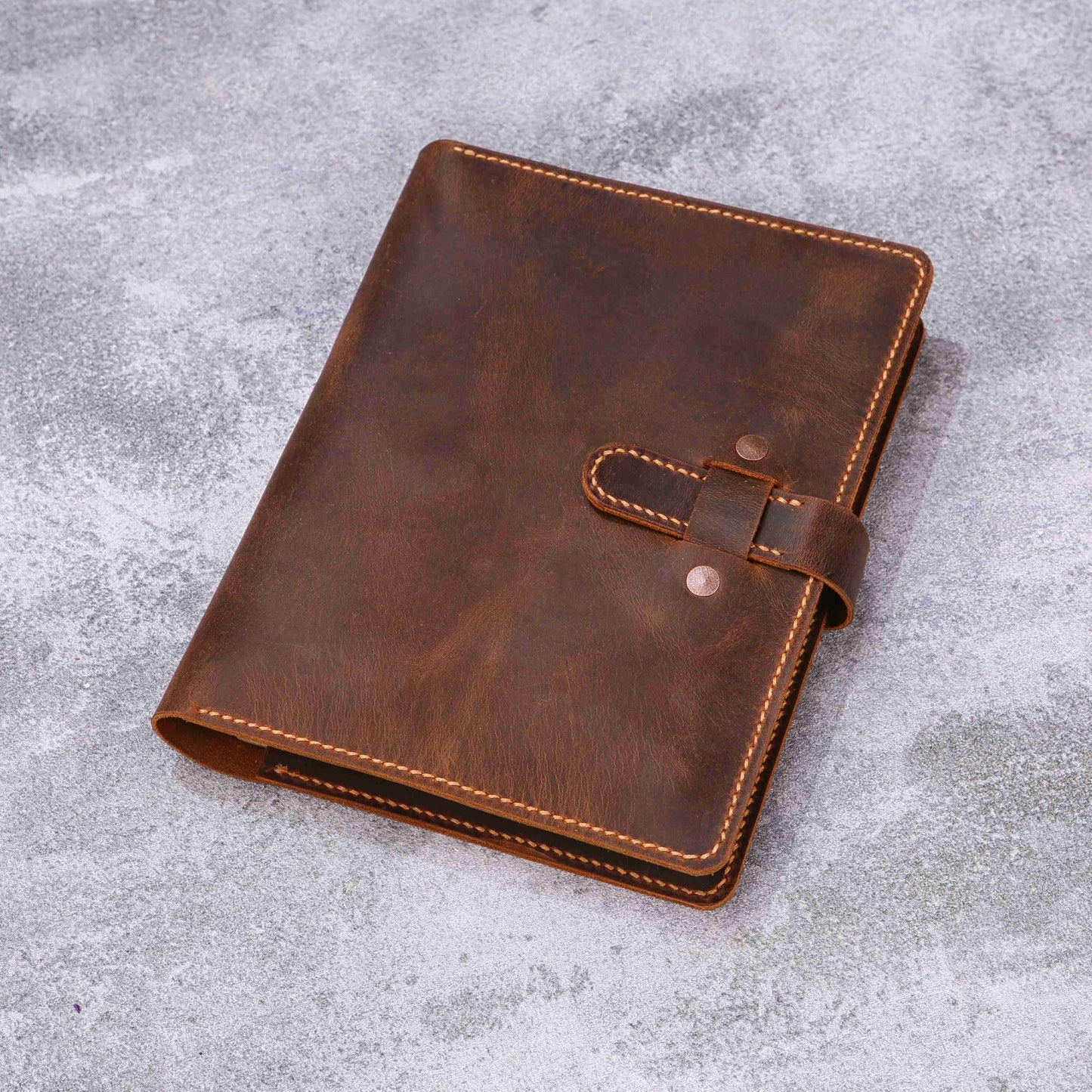 Leather Sketchbook Cover for 5.5" x 8.5" Sketchbook, Refillable A5 Full Grain Leather Artist Sketch Pad Cover with Pencil Holder and Storage Pocket, Handmade Travel Drawing Portfolio, Brown