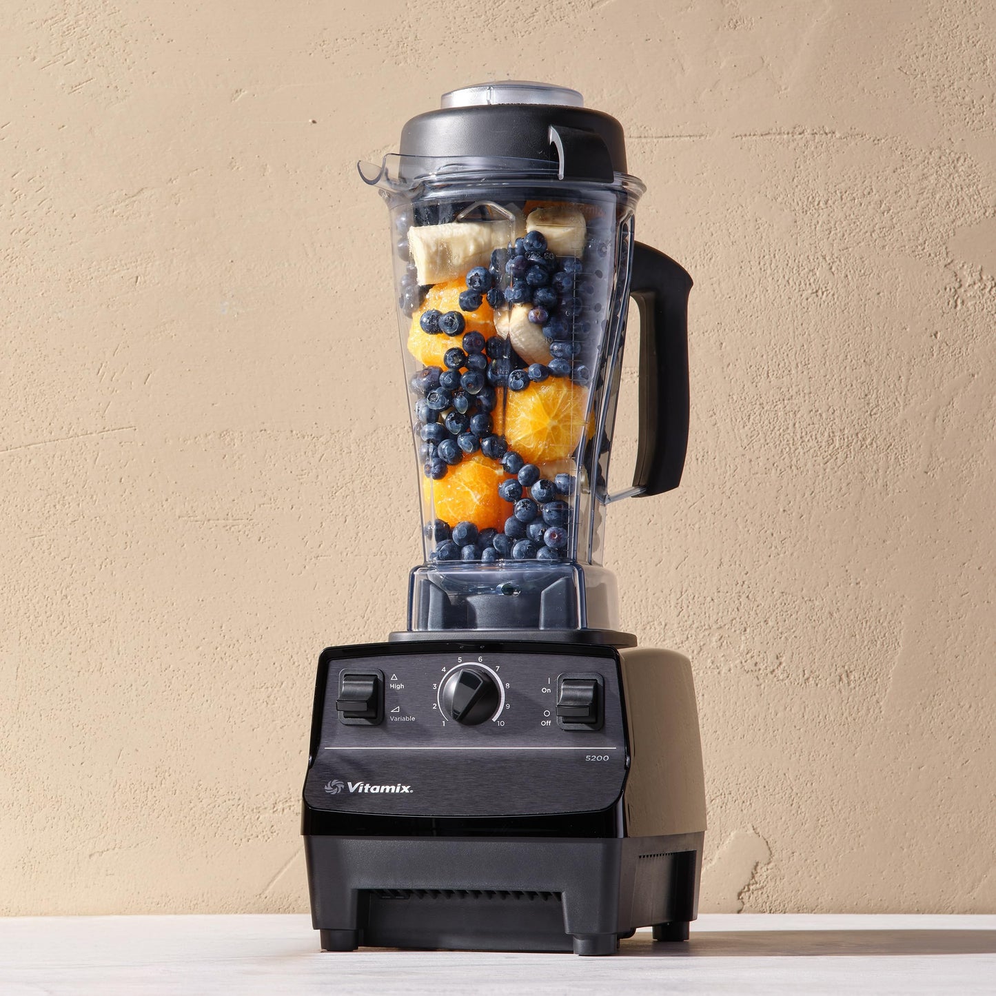 Vitamix 5200 Professional Grade Blender for Smoothies, Food Grinder and Emulsifier, 64oz Pitcher, Black