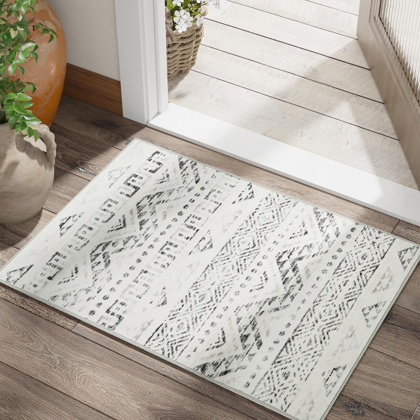jinchan 2x3 Area Rug, Washable Indoor Entryway Doormat, Modern Boho Moroccan Geometric Print Non-Slip Carpet