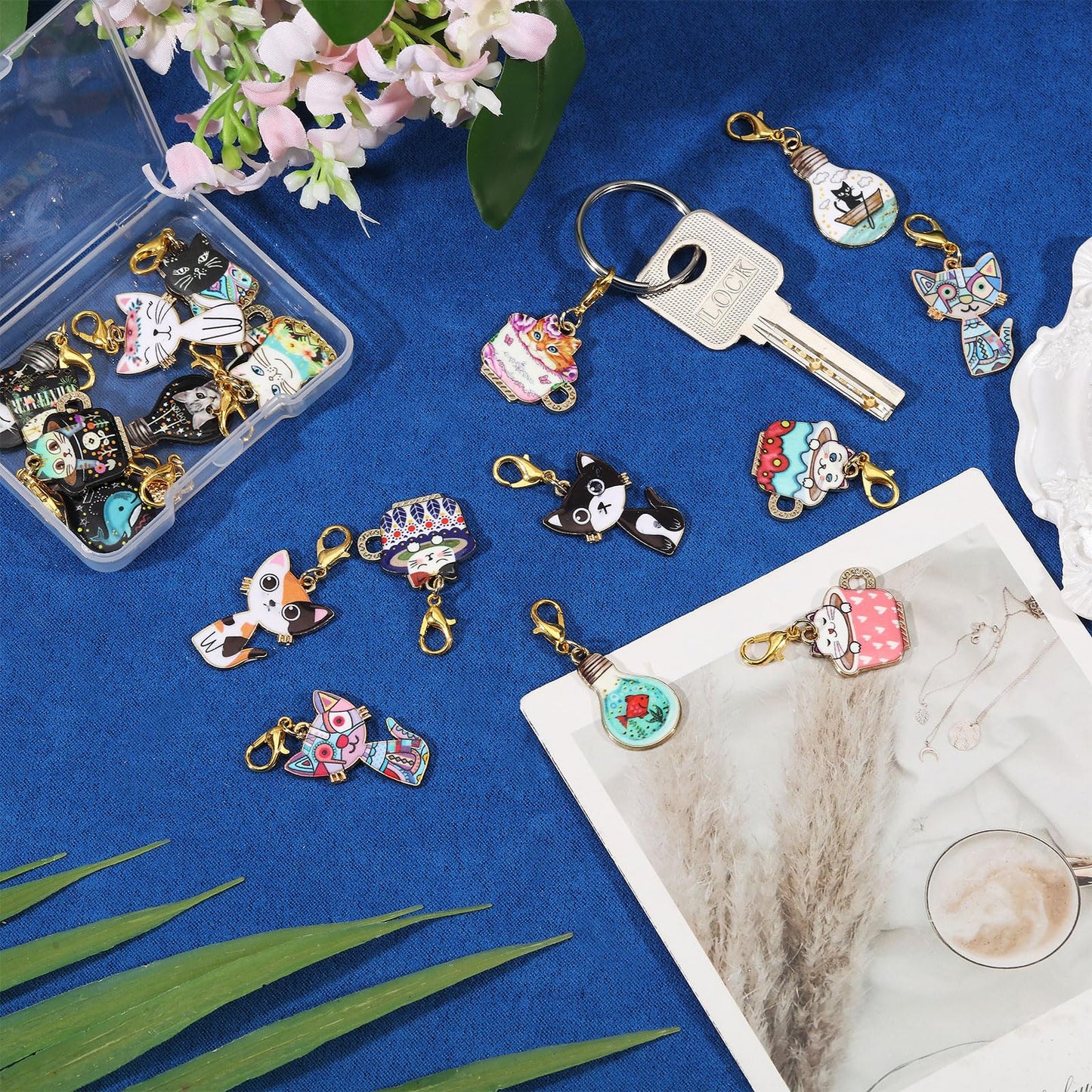 CONCHLERY 20 Pcs Teacup Cat Zipper Charm Cat Stitch Markers Charm Alloy Stitch Marker for Knitting Crocheting Quilting Weaving Jewelry Making Supplies, Mixed Color